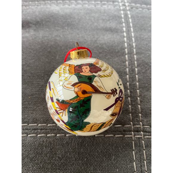 Gorgeous handblown and hand painted Christmas ornament- one of a kind - Picture 3 of 5